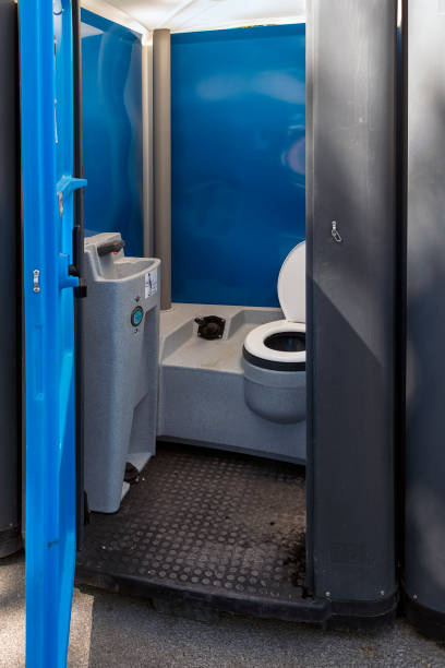 Best Emergency porta potty rental  in Zapata, TX